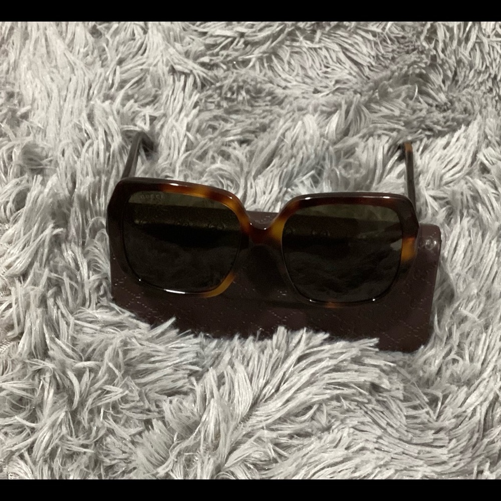 SOLD!!!!Authentic Gucci Sunglasses